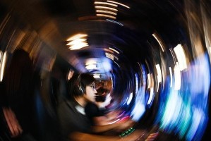  电竞酒店全国遍地开花 沉浸式体验受年轻人追捧