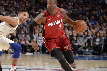  步行者团队篮球击溃魔术防线