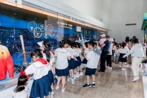  网球博物馆举办特展，珍贵藏品讲述百年发展历程  