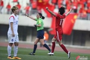  女足亚洲杯激烈角逐，中国玫瑰绽放异彩