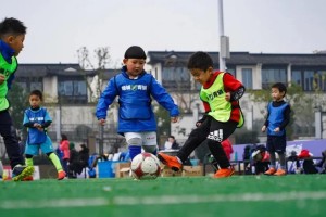  中国足球青训成果初现端倪