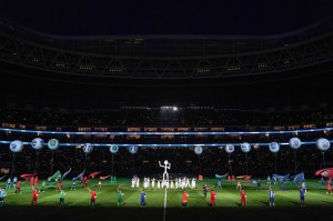  新主场揭幕战告捷，主场优势助力开门红  