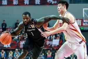  赵继伟末节发威助辽宁逆转浙江广厦