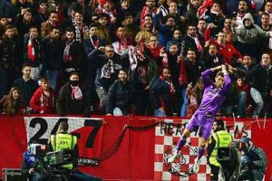  利物浦客场绝杀延续不败神话