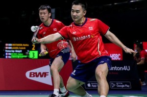  郑钦文逆转晋级八强，创造历史佳绩