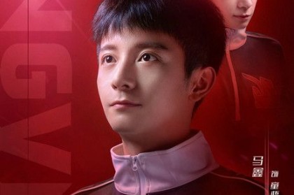  电竞纪录片热播中，幕后故事感动众人