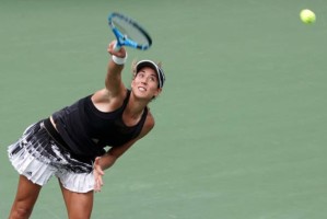  穆古鲁扎状态回暖，马德里大师赛折桂