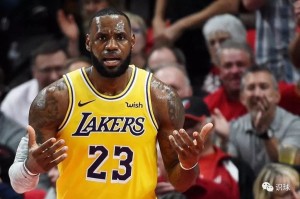  灰熊莫兰特闪电突破撕裂湖人防守