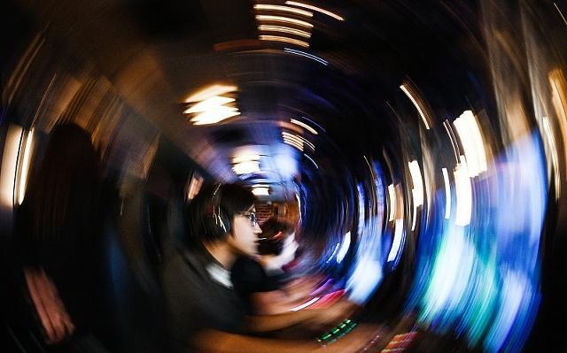  电竞酒店全国遍地开花 沉浸式体验受年轻人追捧