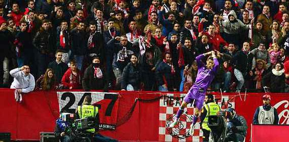  利物浦客场绝杀延续不败神话